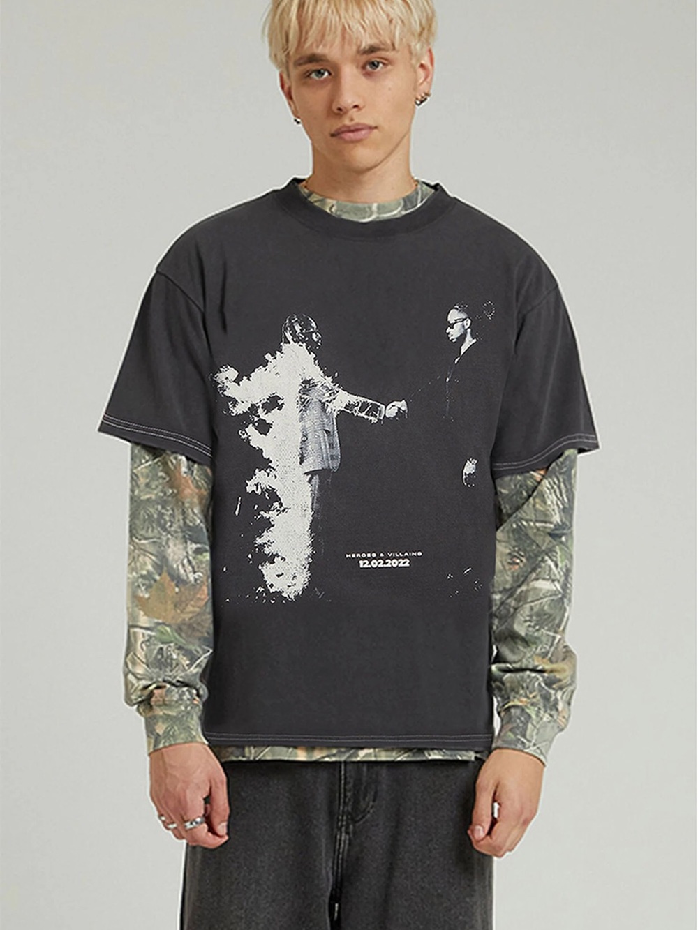 Metro Boomin’ Heroes & Villains Graphic Tre